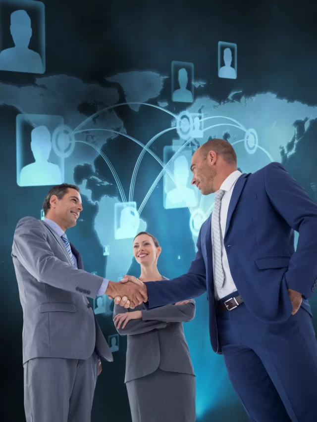 businesspeople-shaking-hands-with-each-other